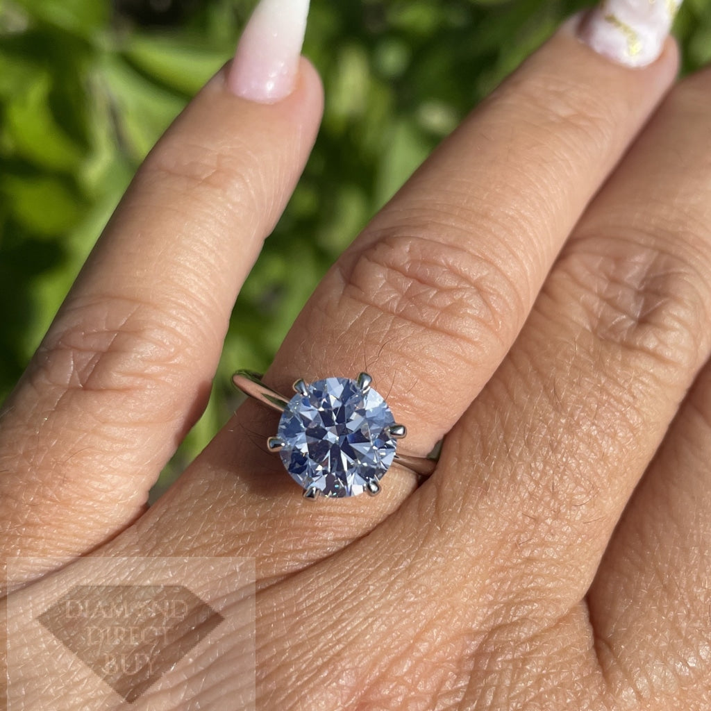 3.05 Traditional Tiffany ring yellow gold band /Plat head