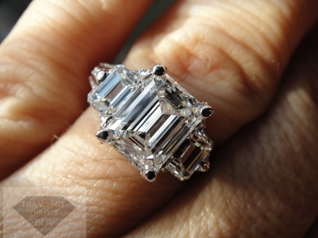 3.20 Emerald Cut Masterpiece With A 2.51 J/vvs2 Center Gia Engagement Rings