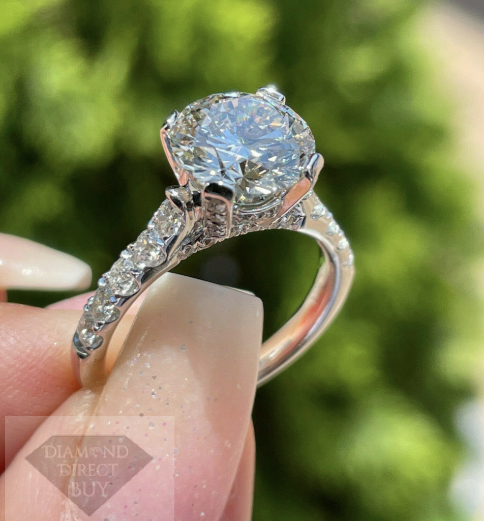 Things to consider when buying a diamond ring