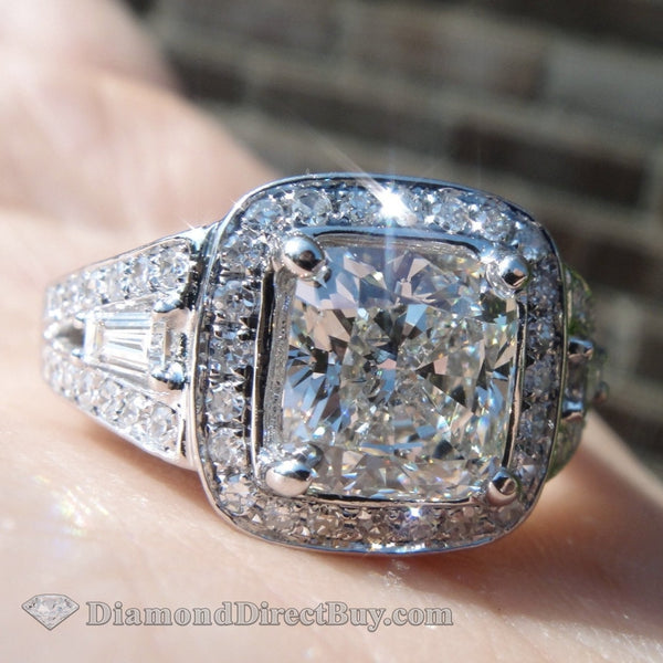 Cushion/ Round Center In Cushion Engagement Rings